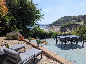 Beach Front House with Stunning Sea Views and Free Use of a Local Indoor Pool