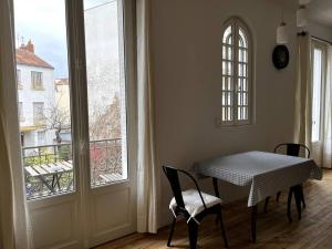 Appartements Cocon romantique a Vichy : photos des chambres