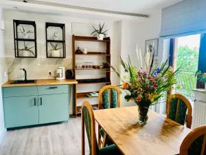 Urban Jungle - The Garden Side - Osowa