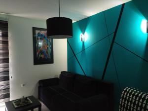 Studio Triangle Divcibare