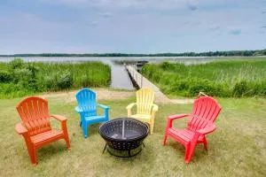 Richville Vacation Rental with Fire Pit Near Trails - Dent