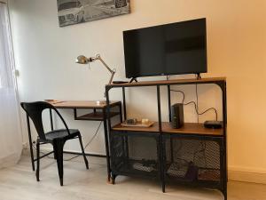Appartements Studio-Champagne Lanson-Proche Hopitaux-Universites-Parc Leo Lagrange : Appartement 1 Chambre