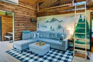 Fairhaven Harbor-Front Gem - Steps From the Water! - 费尔黑文