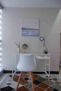 Scandinavian 1 BR Condo in Central BGC