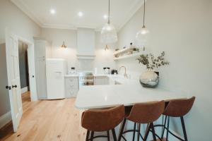 ch1 boutique stays