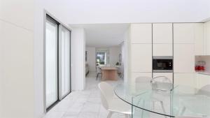 Villa BEA - Clever Details, Luxury, Golf views, Sleeps 10