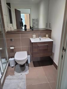 2BR Chic London Sleep 9 BP7