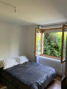 Chambre privée vue sur le jardin proche centre ville