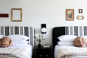 Bluebird Ocean Point Inn