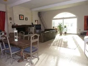 Maison de campagne avec piscine dans le bordelais - Périssac