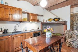 APPARTAMENTI LE GINESTRE 10