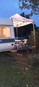 Campings Caravane hote : photos des chambres