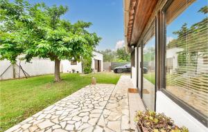 Maisons de vacances Nice Home In Mauguio With Wifi And 2 Bedrooms : photos des chambres