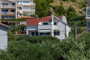 Apartments by the sea Duce, Omis - 11673 