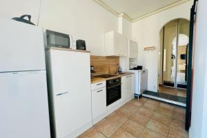 Appartements Terrace of the Port -P3 overlooking the Channel : photos des chambres
