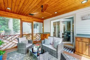 Schumaker Pond Paradise - Snow Hill