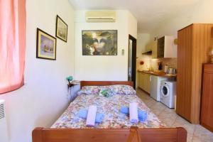Apartments with parking space Zambratija, Umag - 21589