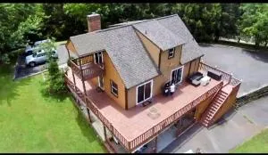 Alwar House: A mountain paradise - Crumpler