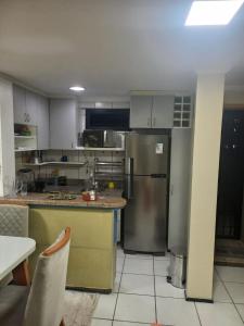 Apartamento com toda mobília nova de frente para o mar praia de iracema