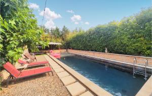 Maisons de vacances Beautiful Home In Aspiran With Outdoor Swimming Pool, Swimming Pool And 4 Bedrooms : photos des chambres