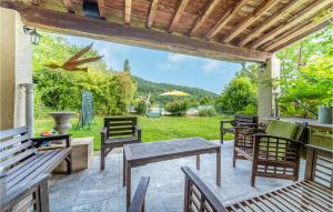 Maisons de vacances Stunning Home In Chalabre With Outdoor Swimming Pool, Wifi And 2 Bedrooms : photos des chambres