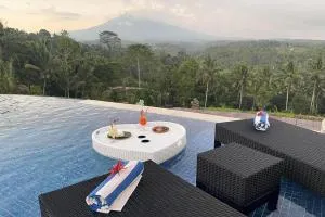 KTS - Kubu Tepi Sawah - 塔巴南