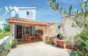 Nice Home In Krnica With Wifi