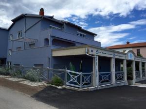 4 csillagos apartman Iris Studios Umag Horv&aacute;torsz&aacute;g