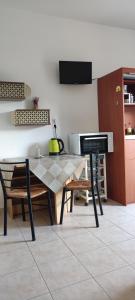 Faros Apartments