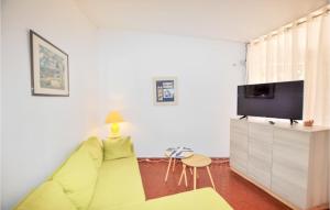 Maisons de vacances Awesome Home In Torreilles With 3 Bedrooms : photos des chambres