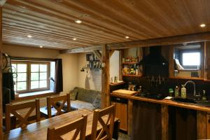 Chalets Les Posettes, appartement Le Sizeray - Mont Blanc : Chalet 2 Chambres