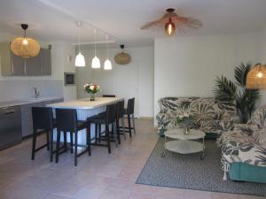 Appartement Les Cigales Rez de Jardin à 10mn des plus belles plages