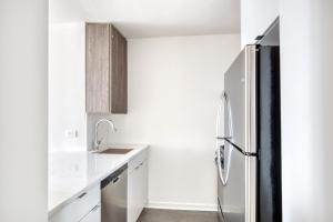 Midtown West 2br w doorman gym wd nr Times Sq NYC-1068