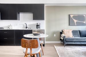 Emeryville 1br w ac wd nr shops SFO-1031