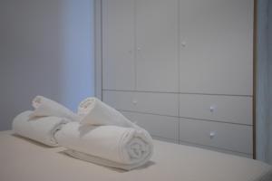 Isida - cozy sea walk lodge with private garden