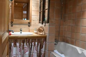 Chalets Le Vallorcin, chalet le Sizeray - Mont Blanc : photos des chambres