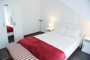 Vilnius Old Town 3BR Apartment- Explore & Relax