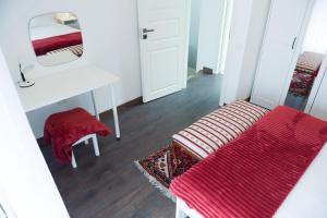 Vilnius Old Town 3BR Apartment- Explore & Relax