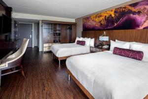 Guest Room with Two Queen Beds room in Baton Rouge Marriott