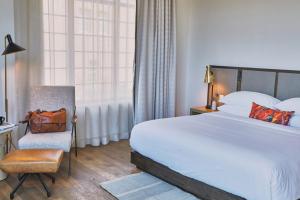River Studio Suite One King  room in The Alida Savannah a Tribute Portfolio Hotel