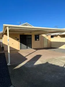 Unit 4 3 Mouarn St Carey Park - North Boyanup