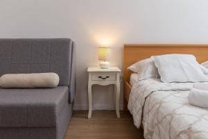 Apartments with parking space Stanici, Omis - 2819