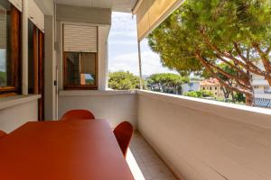 Livorno Sea View Flat W Balconies near the Beach!