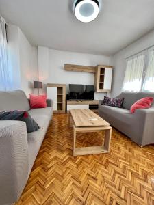 Atuaire Home Luminoso Dúplex en Reyes Católicos PARKING INCLUIDO