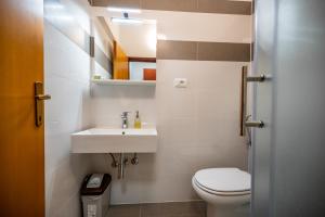 Rooms with free parking