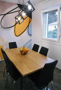 Spacious apartment with outdoor space and parking