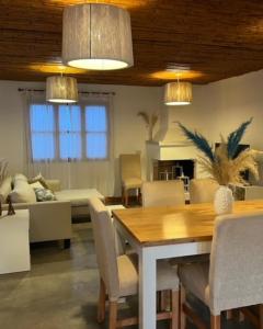 La Puerta Azul San Carlos