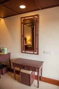 Naveen Residency