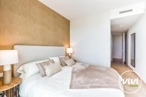 ViVi Homes - Blue View, Pool, Sauna, Gym & Sea View