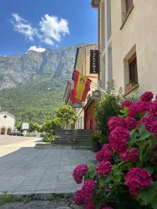 Hotel-Restaurante Badain - Bestué